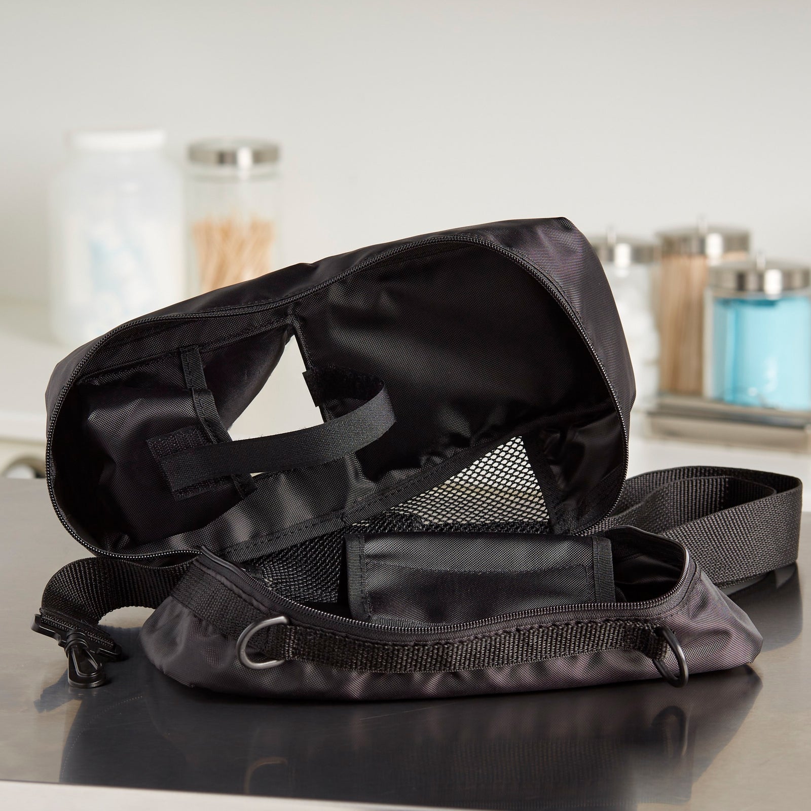 McKesson Precision Pump Shoulder Pouch 500 mL