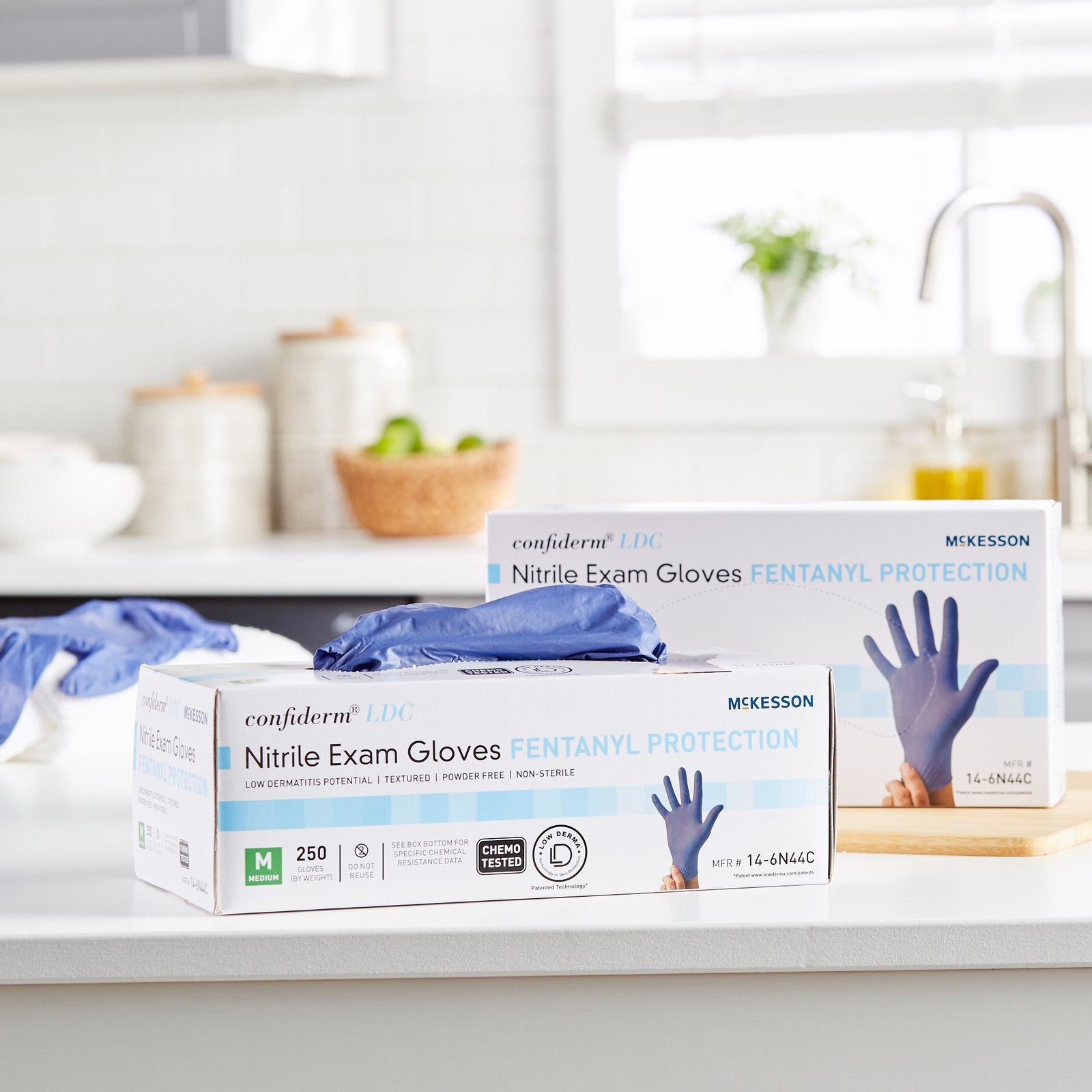 McKesson Confiderm LDC Medium Nitrile Exam Gloves