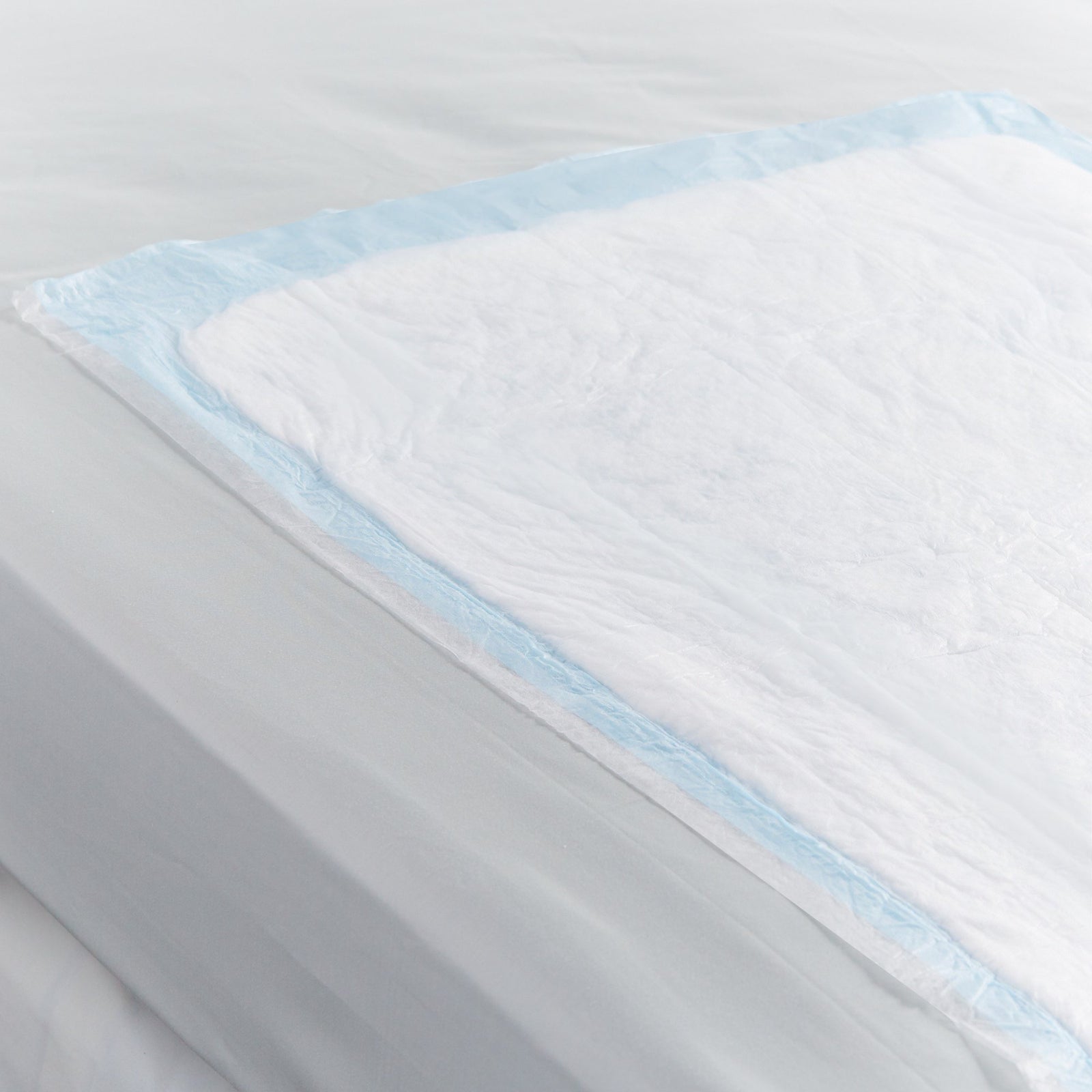 Wings Plus Disposable Underpad 23 x 36 Inch Heavy Absorbency