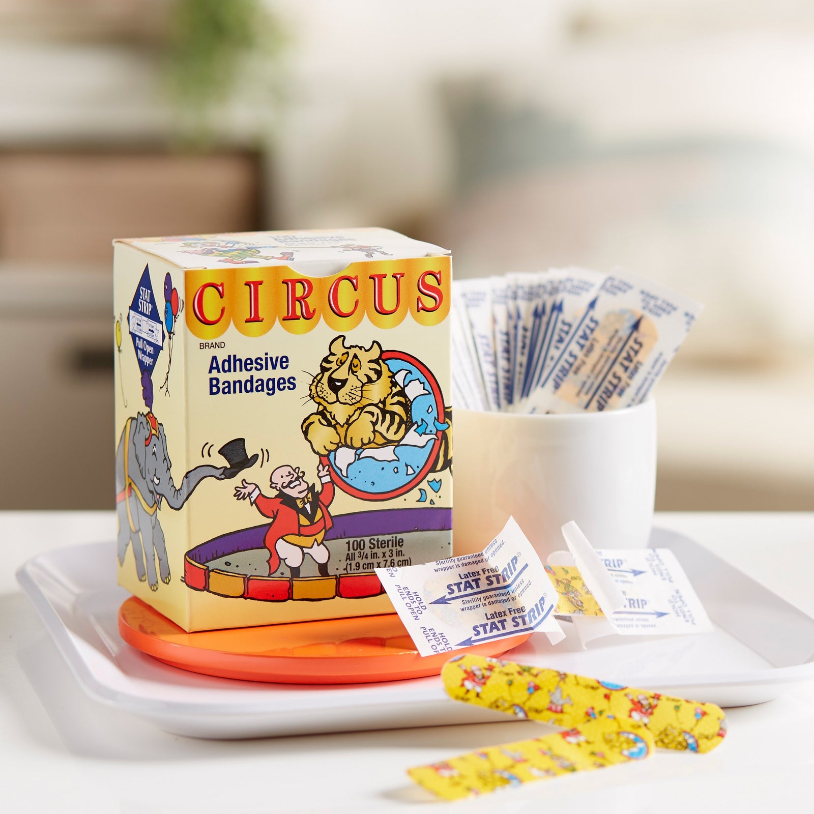 Stat Strip® Fabric Adhesive Strip 3/4 x 3 Inch Sterile - Circus Kid Design (Case of 1200)