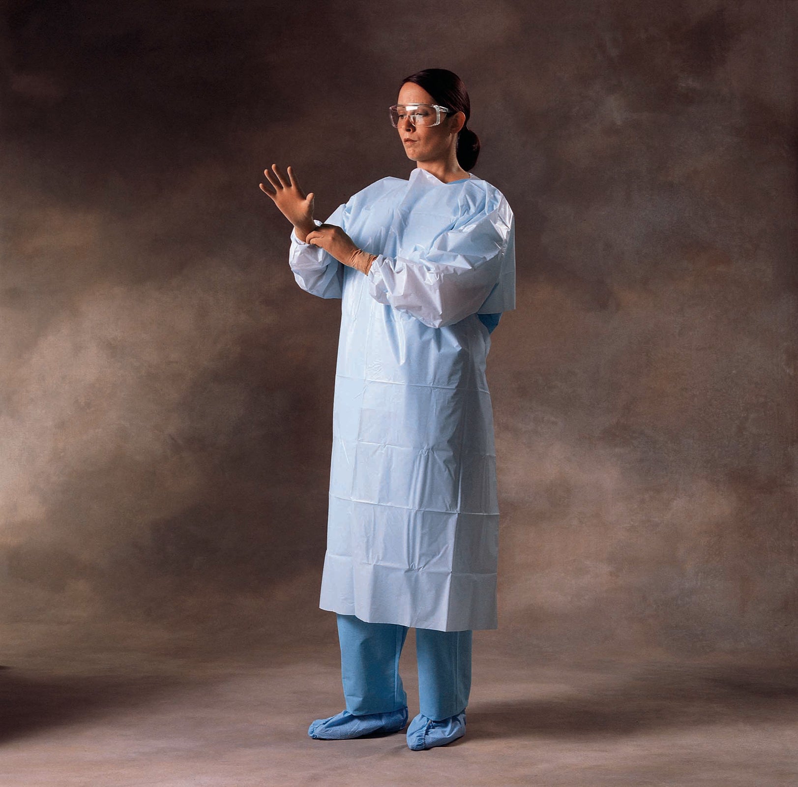 Protective Procedure Gown X-Large Blue NonSterile