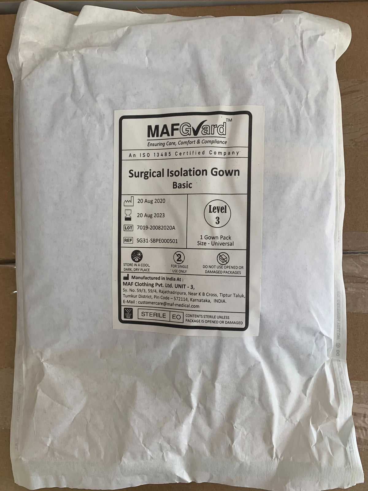 Disposable Nonsurgical Isolation Gown - AAMI Level 3 - Knitted Cuffs