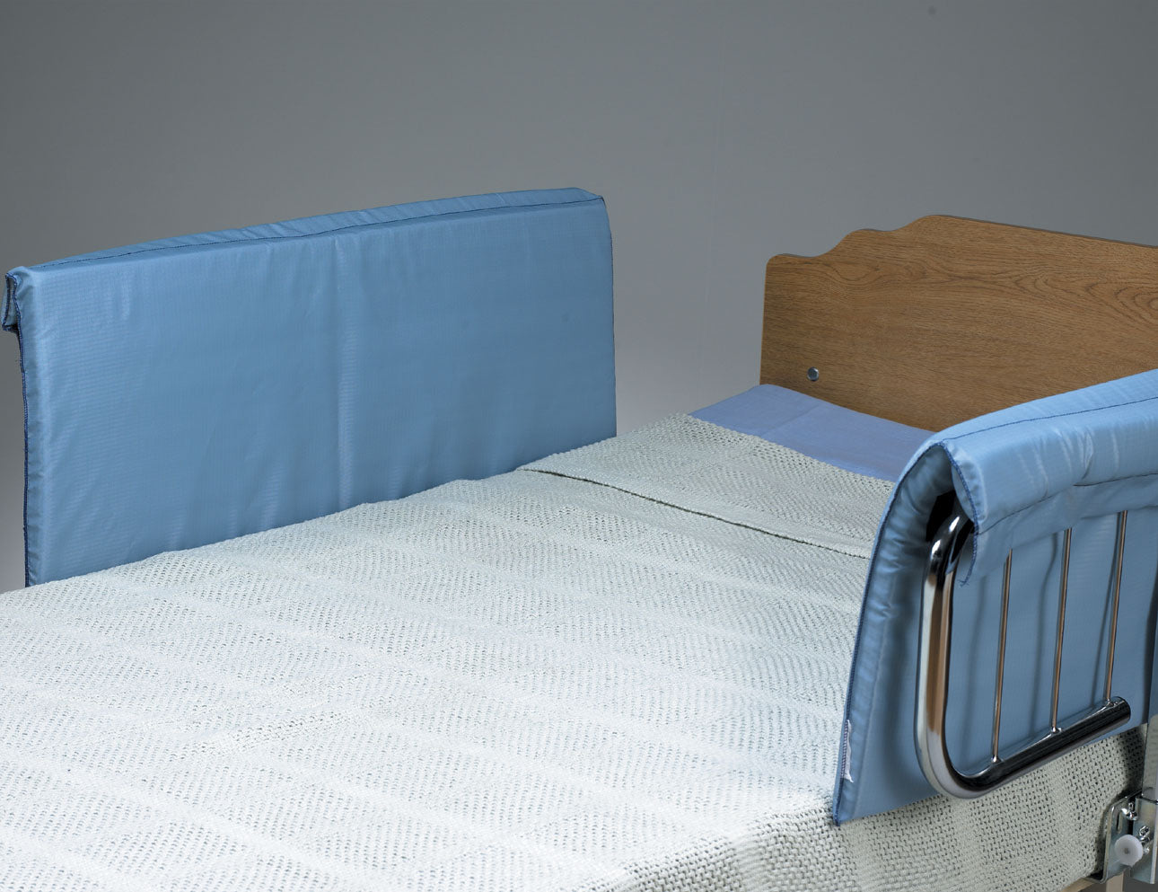Skil-Care Classic Bed Side Rail Bumper Pad - Half Size 1 x 15 x 37 Inch