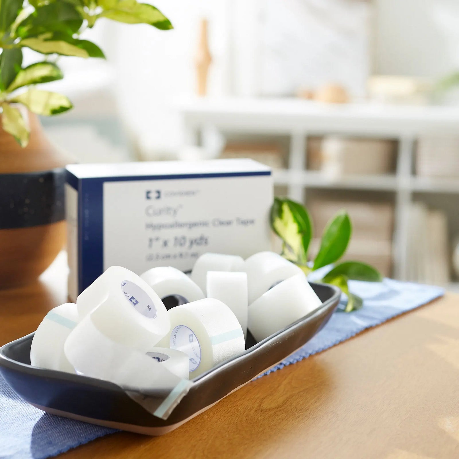 COVIDIEN Kendall Hypoallergenic Clear Tape