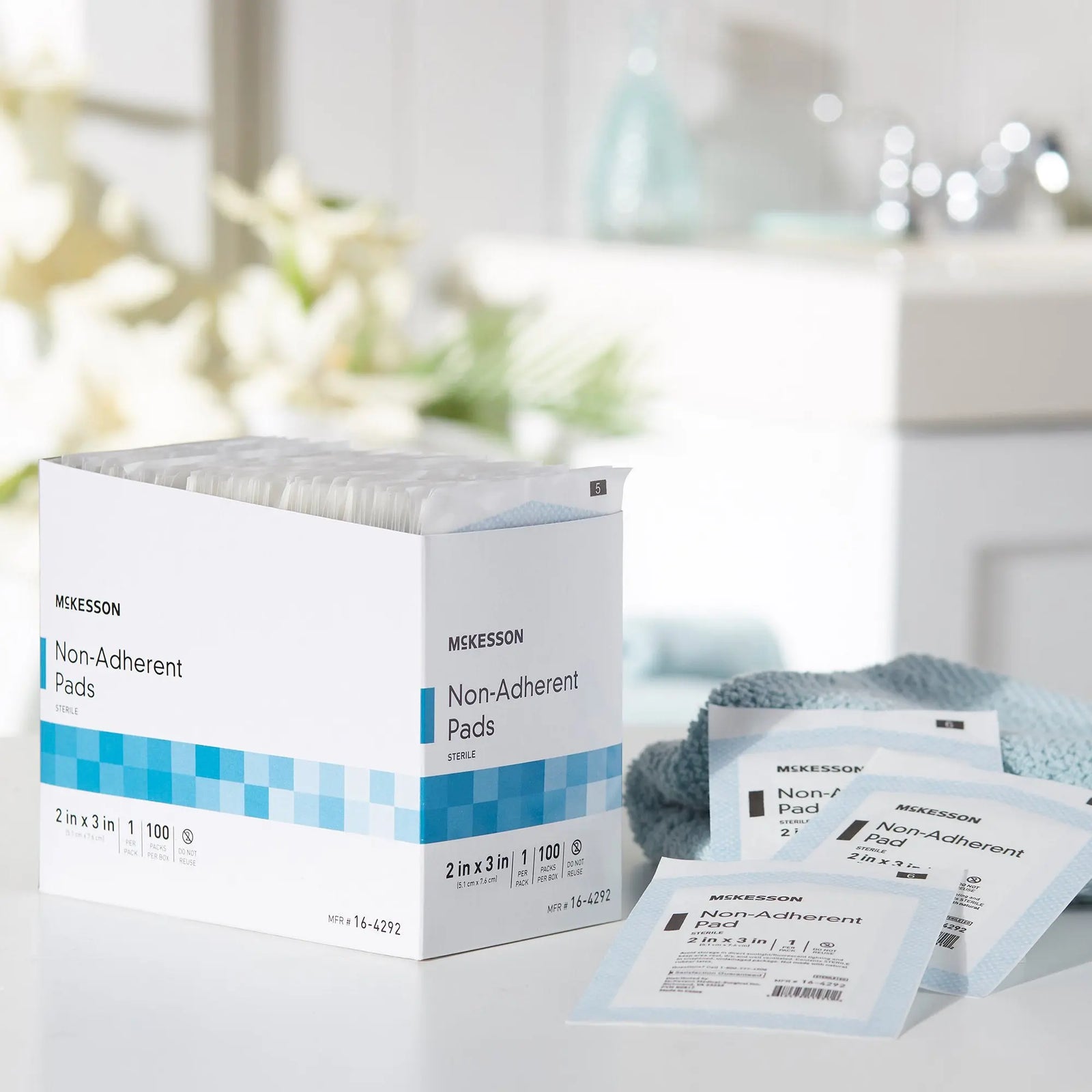 McKesson Non-Adherent Pads Sterile