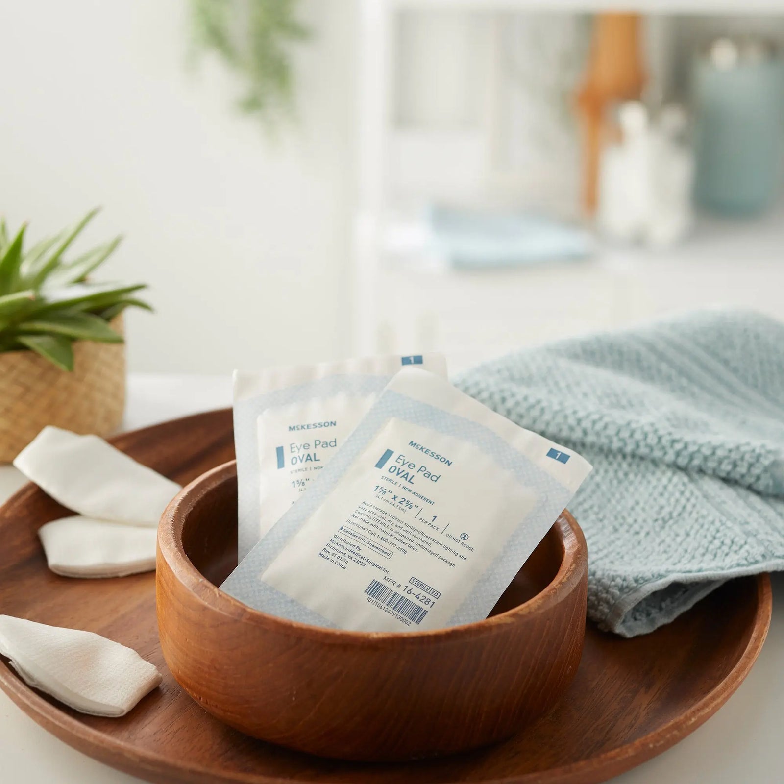 McKesson Oval Eye Pads