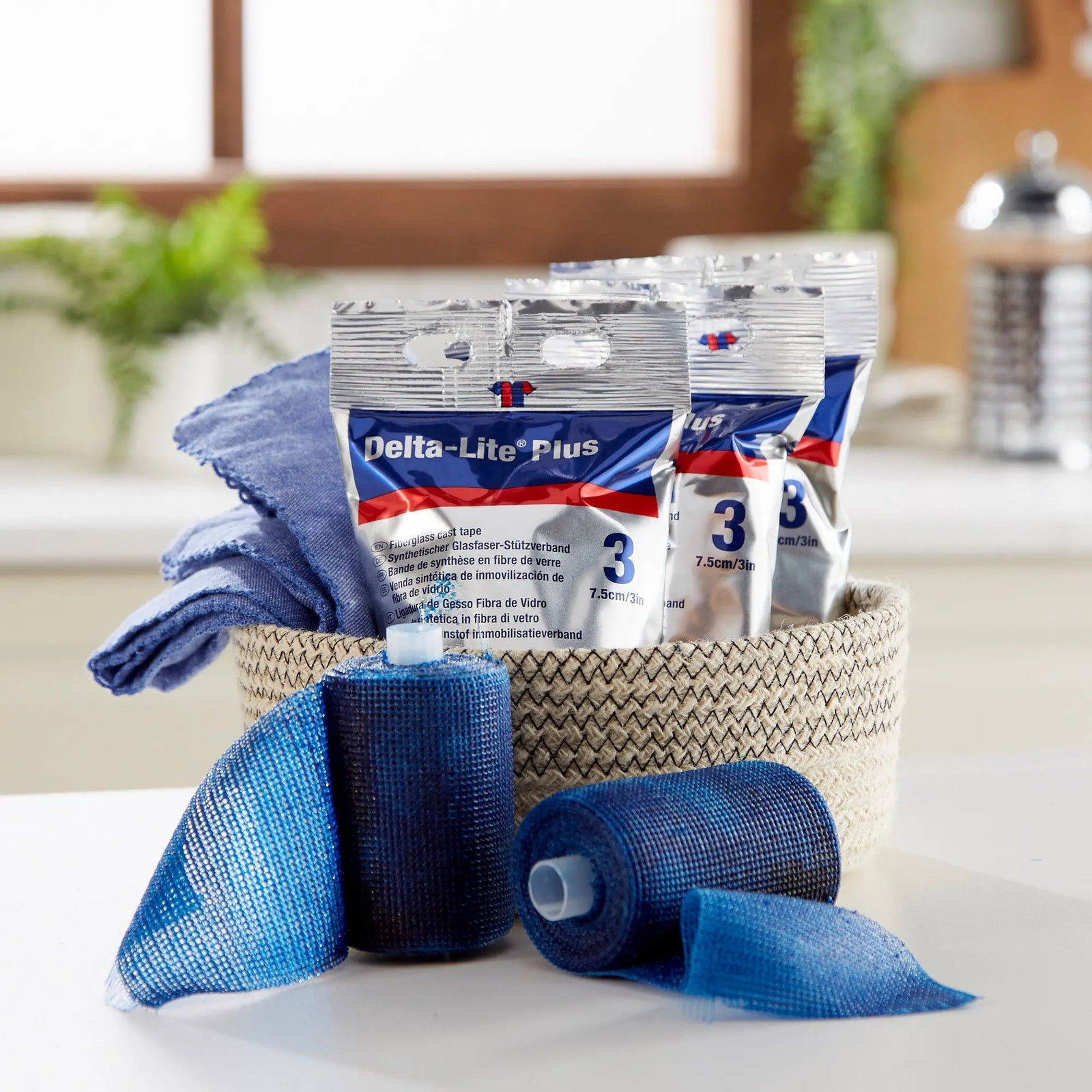 Delta-Lite Plus Cast Tape