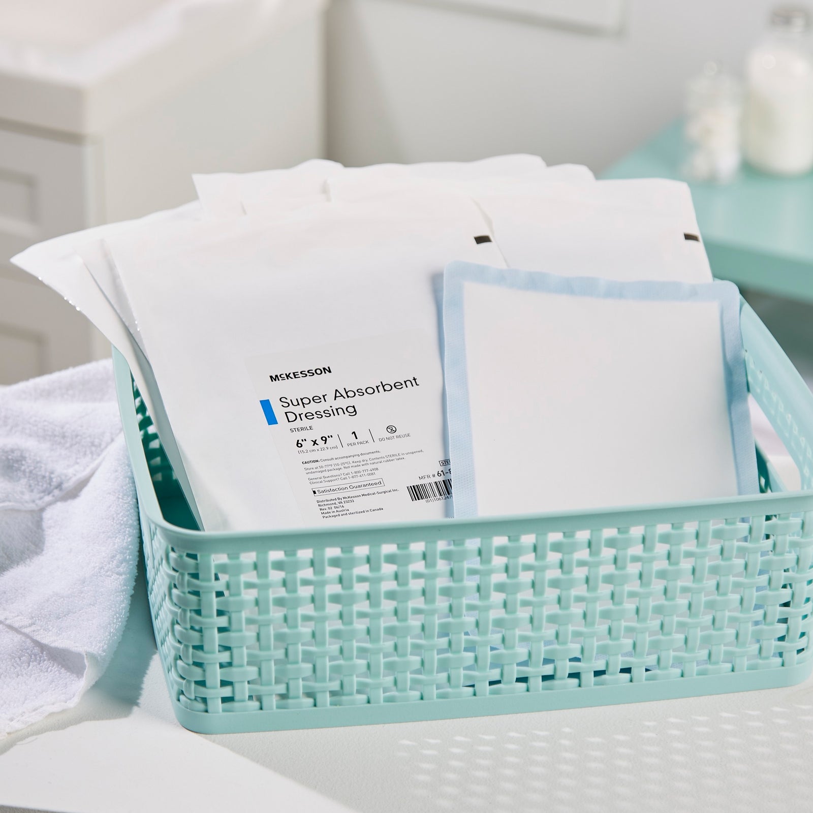 McKesson Super Absorbent Dressing 6 x 9 Inch