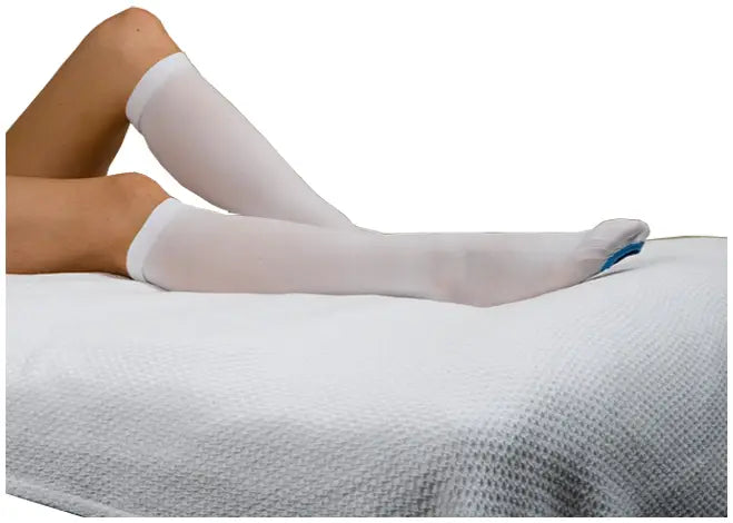 Cardinal Health T.E.D. Knee Length Anti-Embolism Stockings - Size 3, X-Large, Long