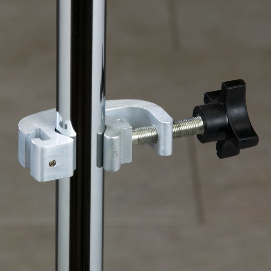 Universal IV Clamp with Set Screw Lock