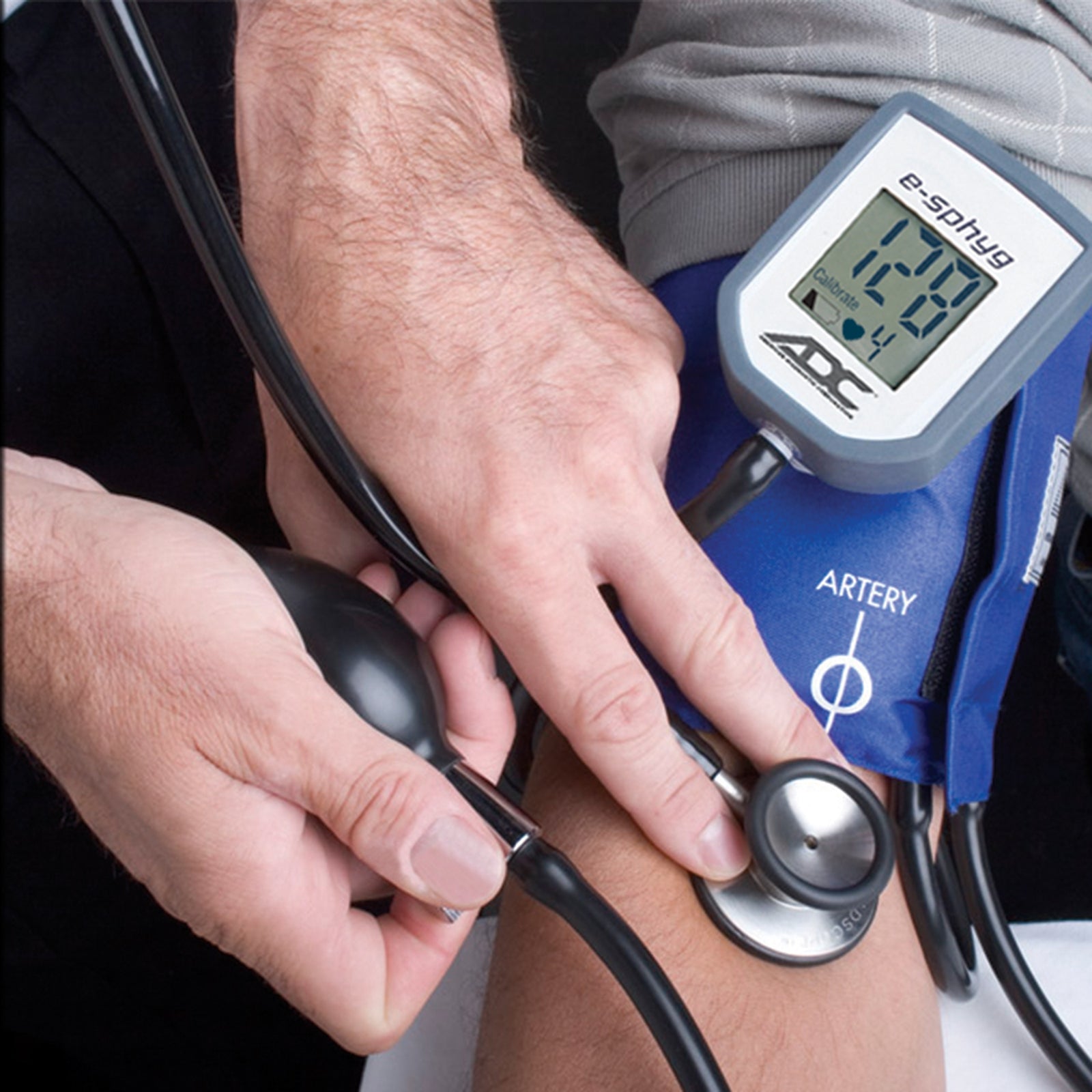 Pediatric Manual Digital Blood Pressure Monitor with 13-19.5 cm Nylon Cuff