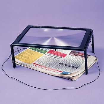 Deluxe Page Size Magnifier with Light 7-1/2 x 10-1/2 Inch