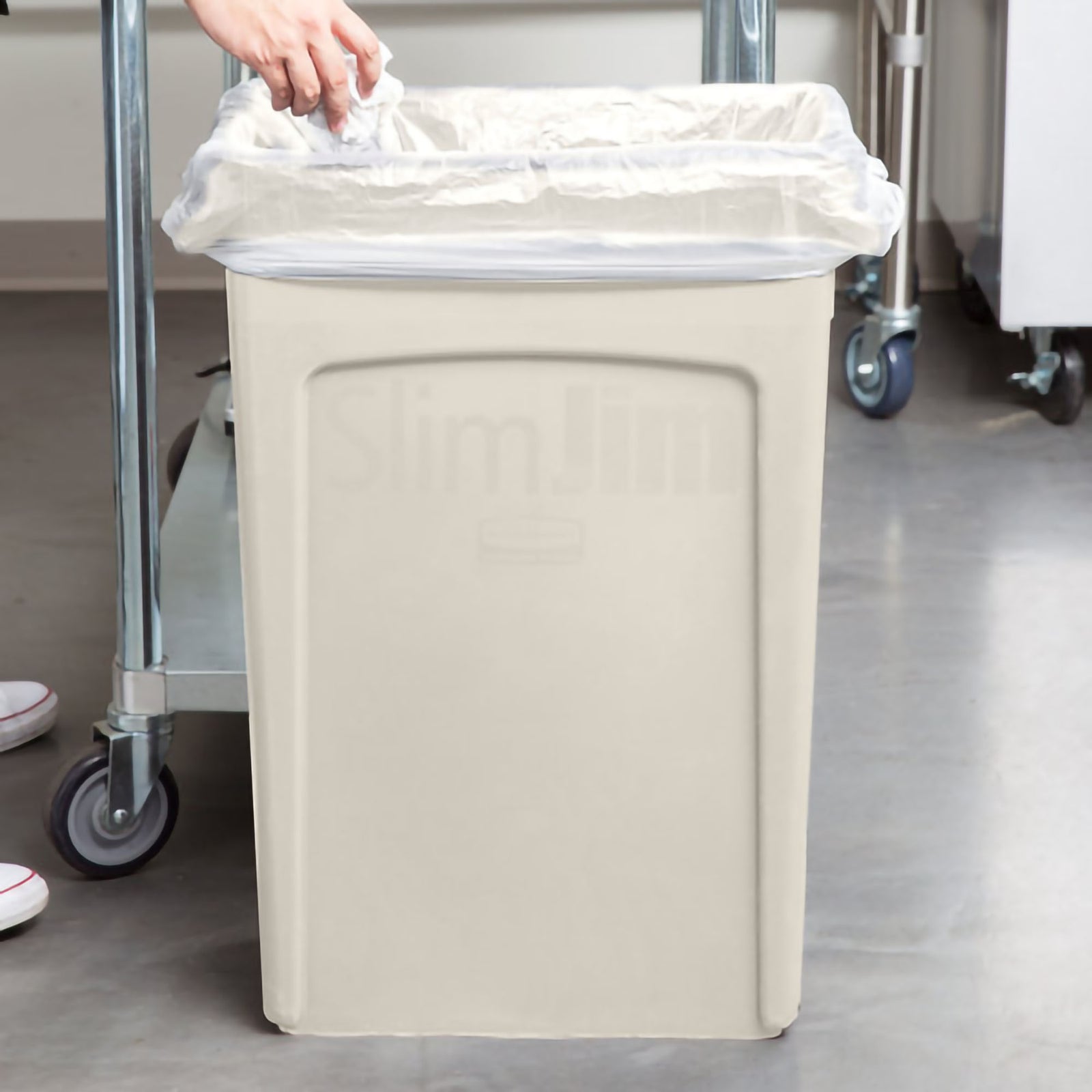 Rubbermaid Slim Jim 92 Quart Beige Rectangular Trash Can