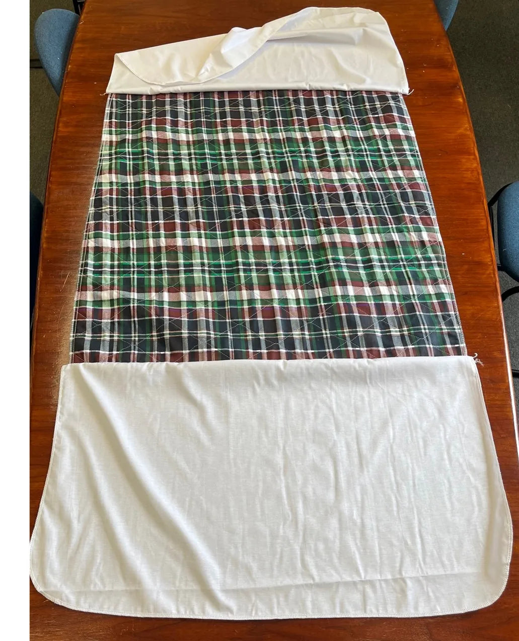 Beck's Classic Highland Reusable Plaid Underpad with Drawsheets, 34" x 36"