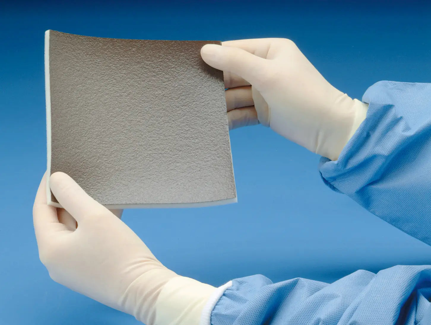 DeRoyal Algidex Ag Silver Alginate Wound Dressing with Foam Back