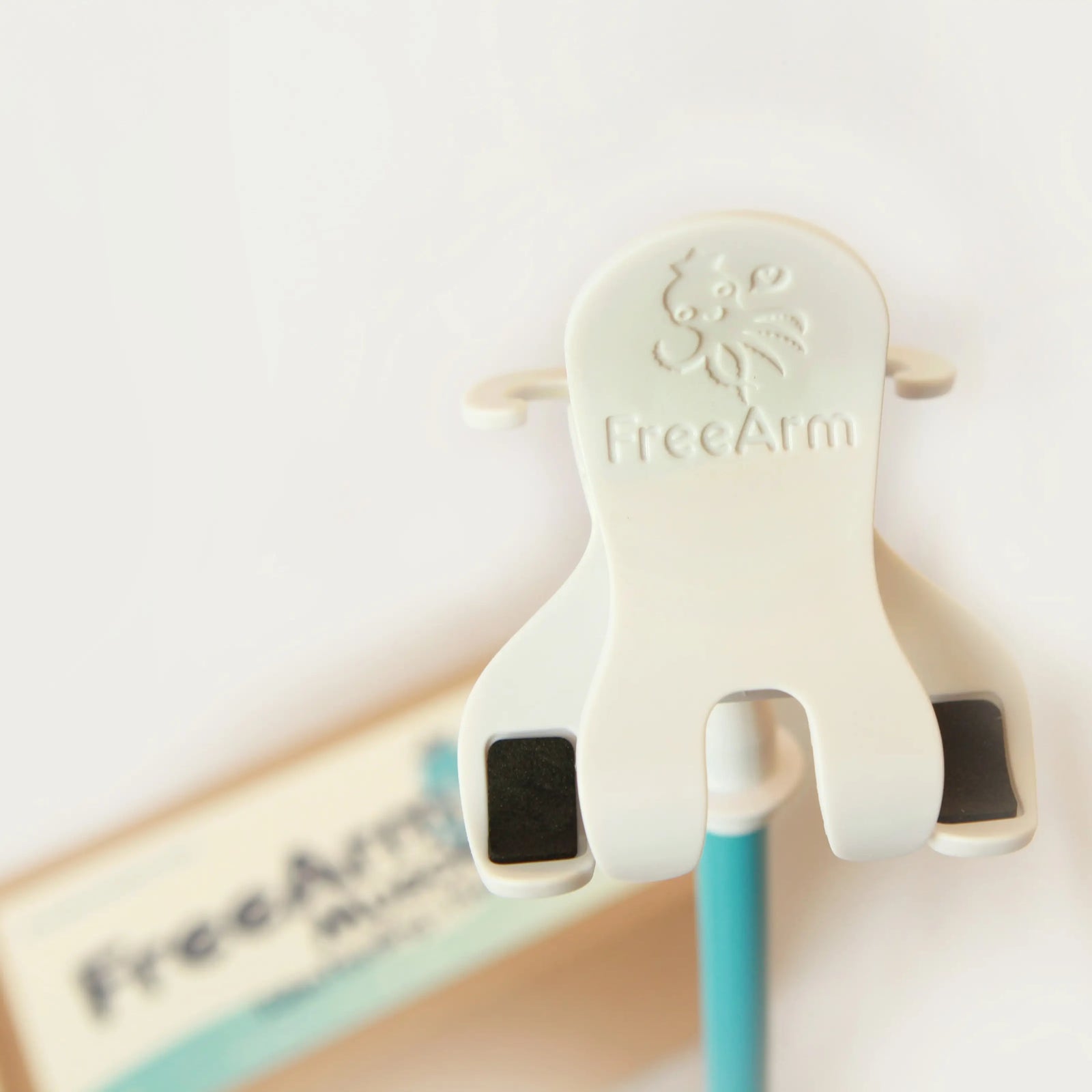 Staley House FreeArm Muscle Clip - Single Patient Clip