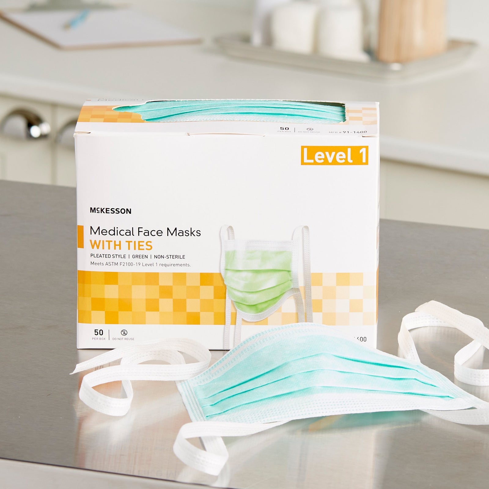 McKesson Classic Style Anti-Fog Surgical Mask