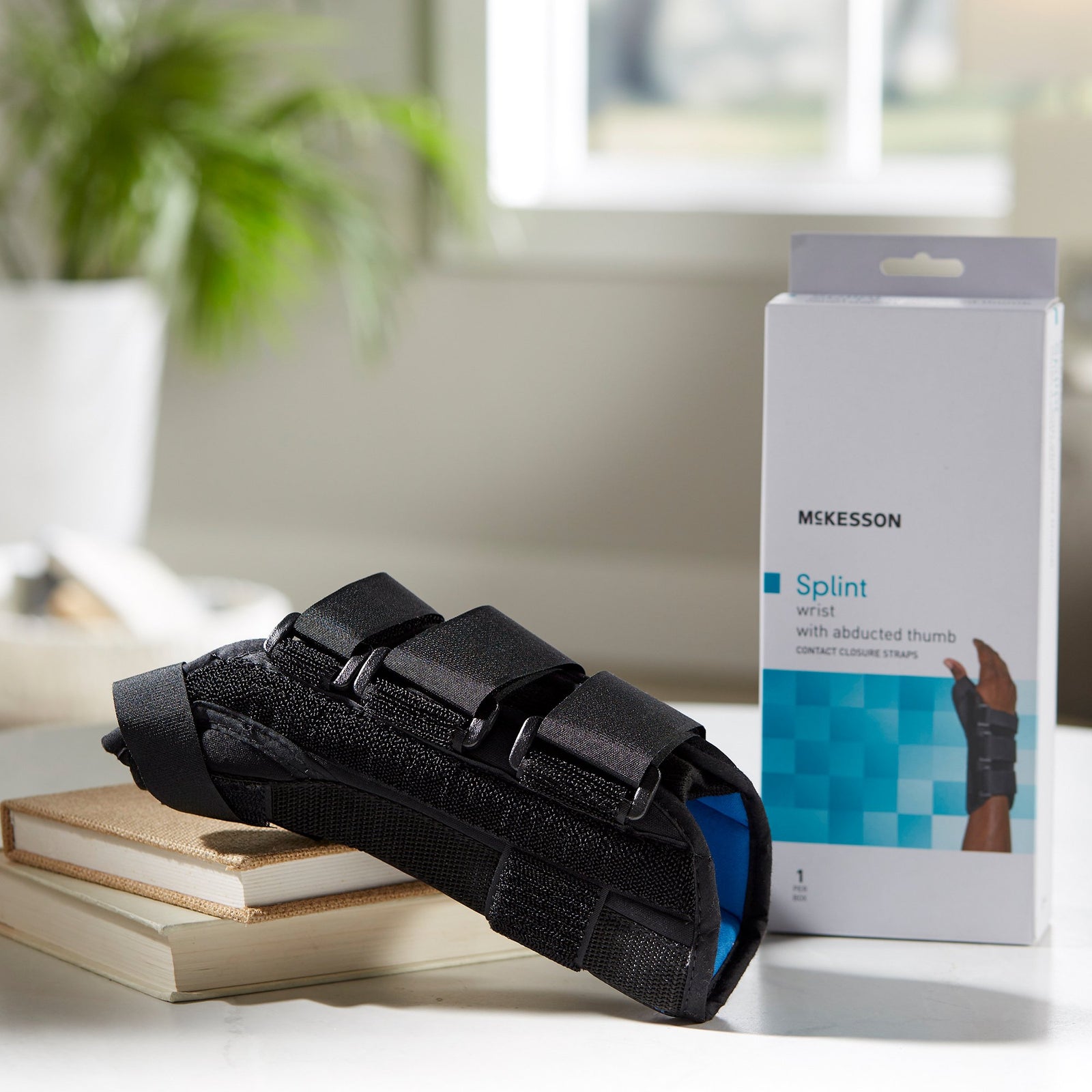 McKesson Wrist Brace With Abducted Thumb