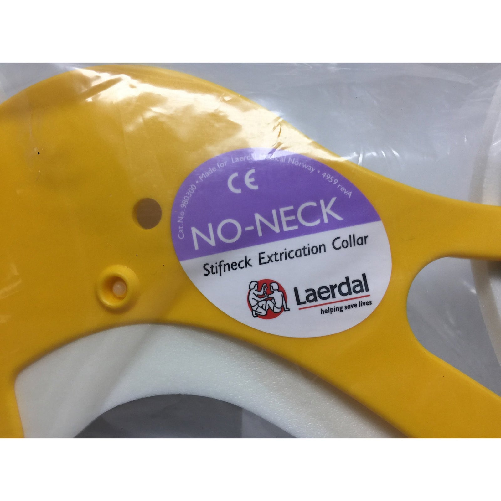 Stifneck No-Neck Extrication Cervical Collar