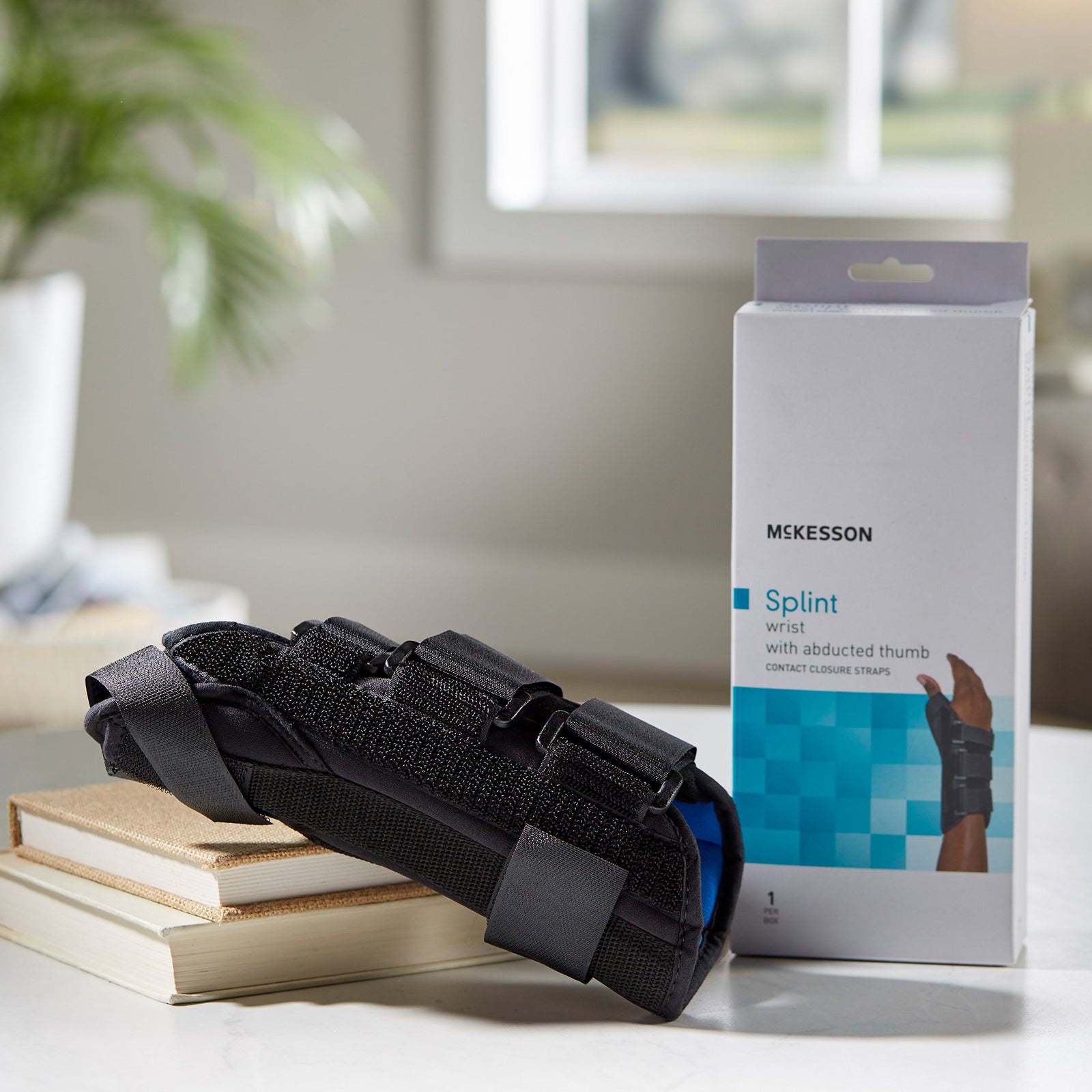 McKesson Wrist Brace With Abducted Thumb