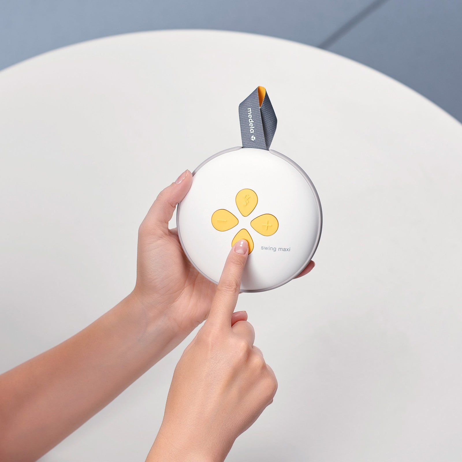 Swing Maxi Double Electric Breast Pump Kit