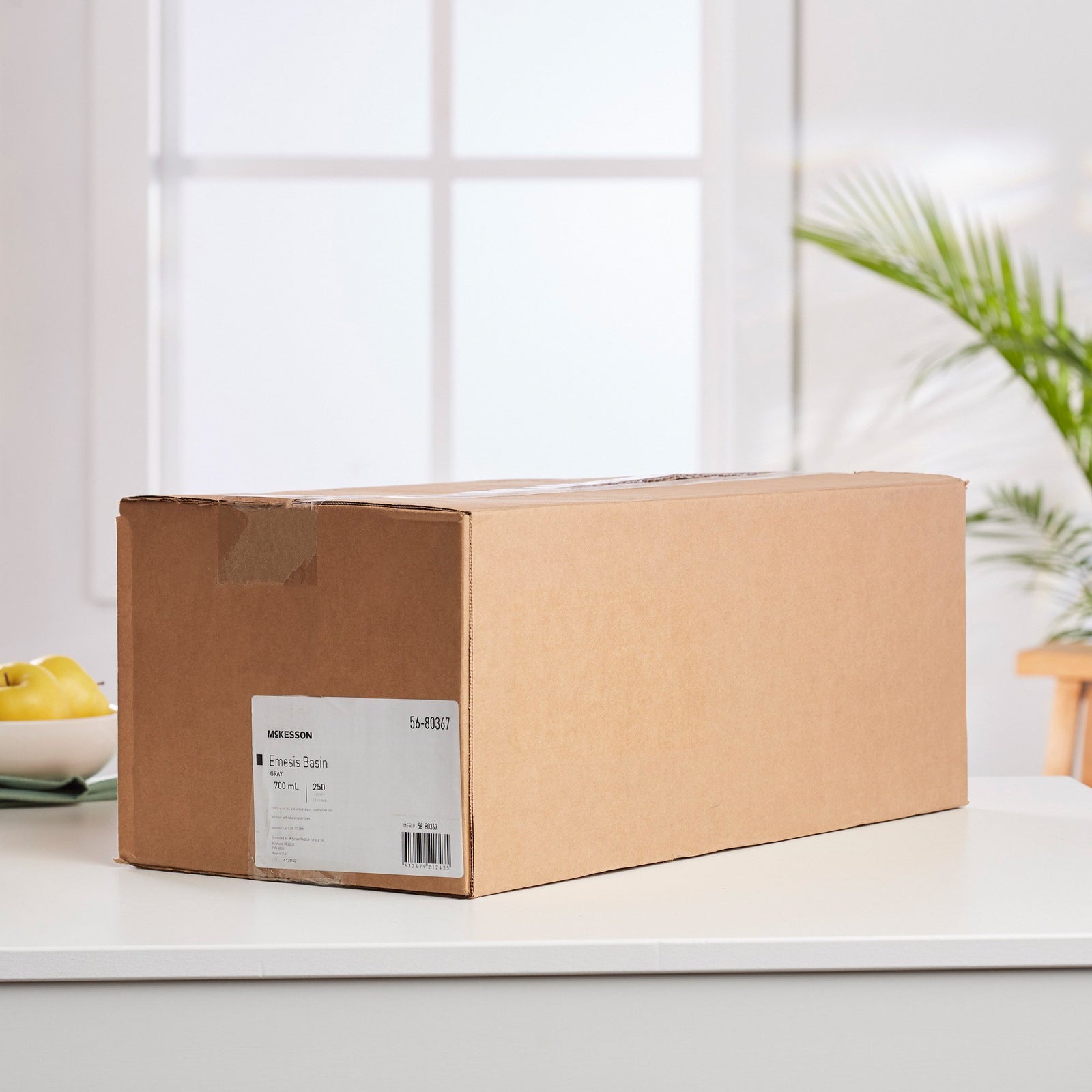 McKesson Plastic Emesis Basin, 16/20 oz. (Single Use)