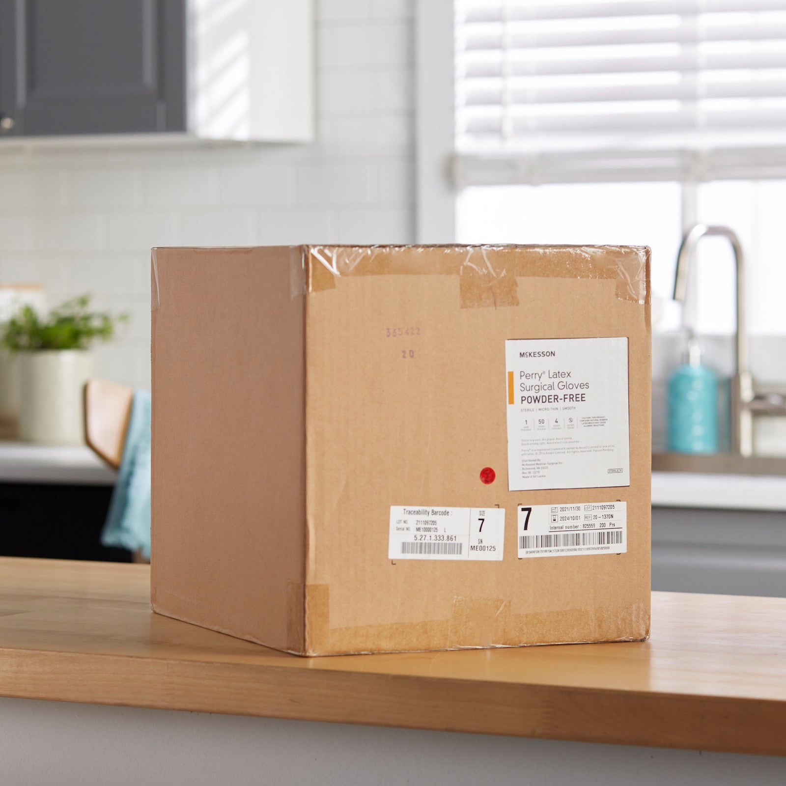 McKesson Perry Latex Standard Cuff Length Surgical Glove