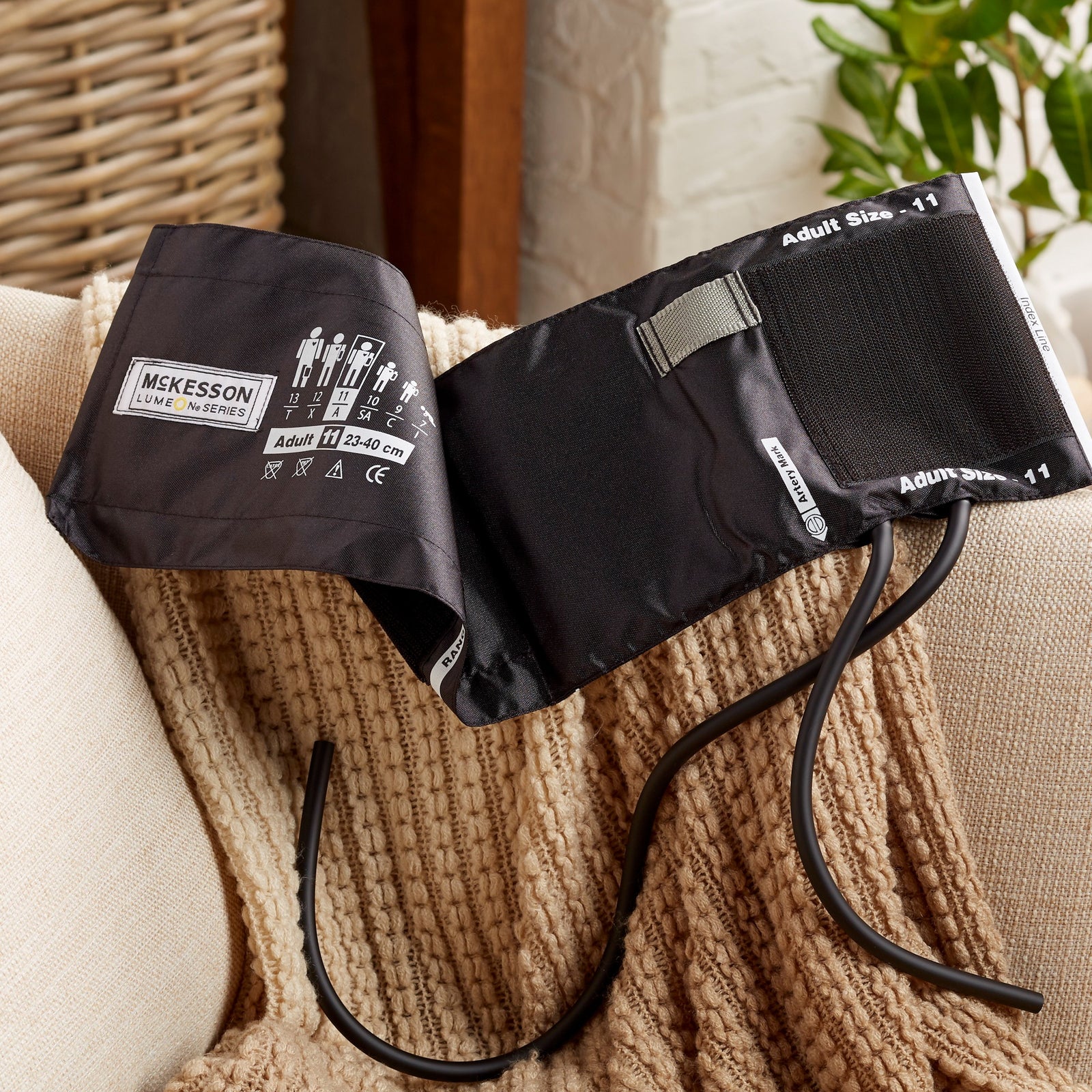 McKesson LUMEON Reusable Blood Pressure Cuff