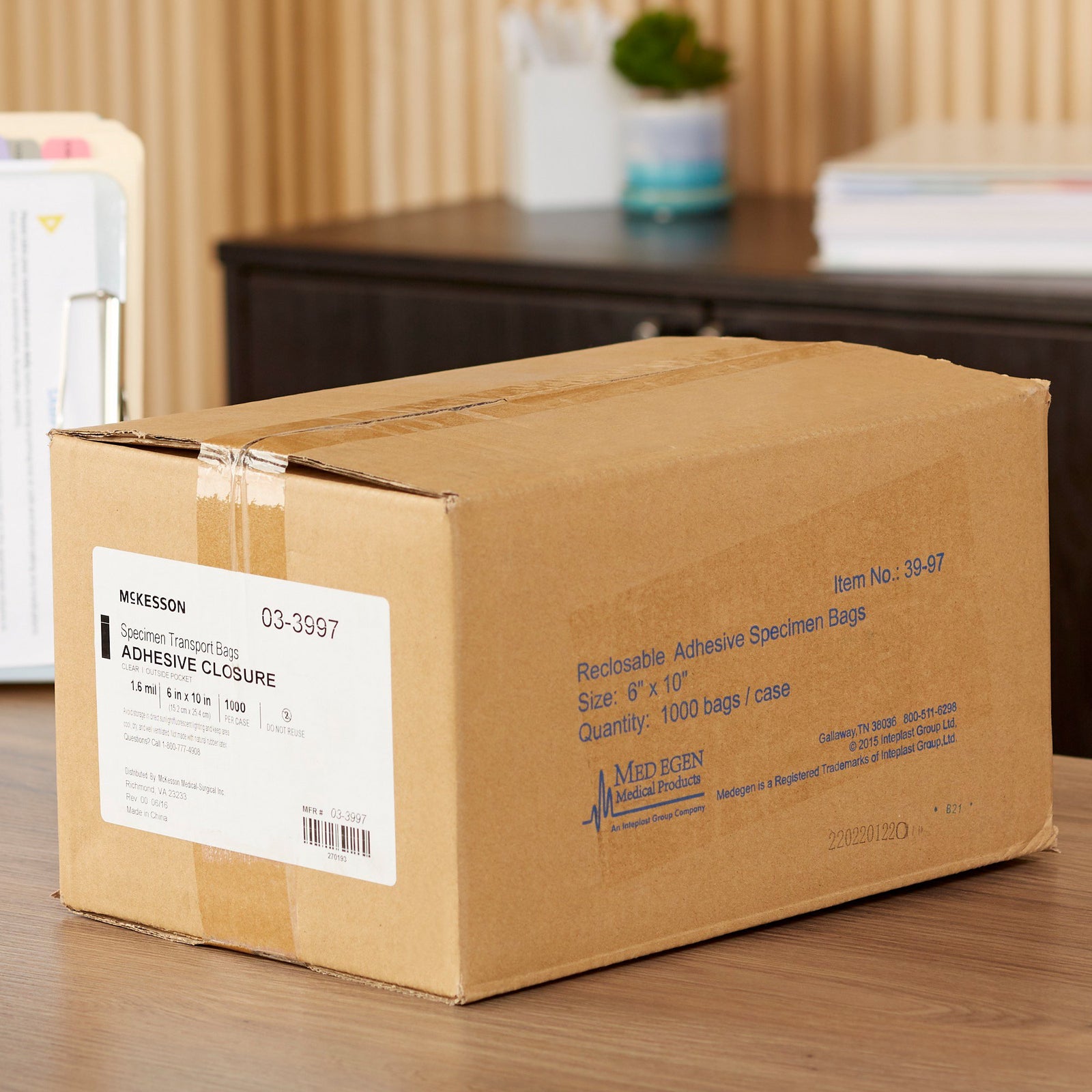 McKesson Specimen Transport Bag With Document Pouch