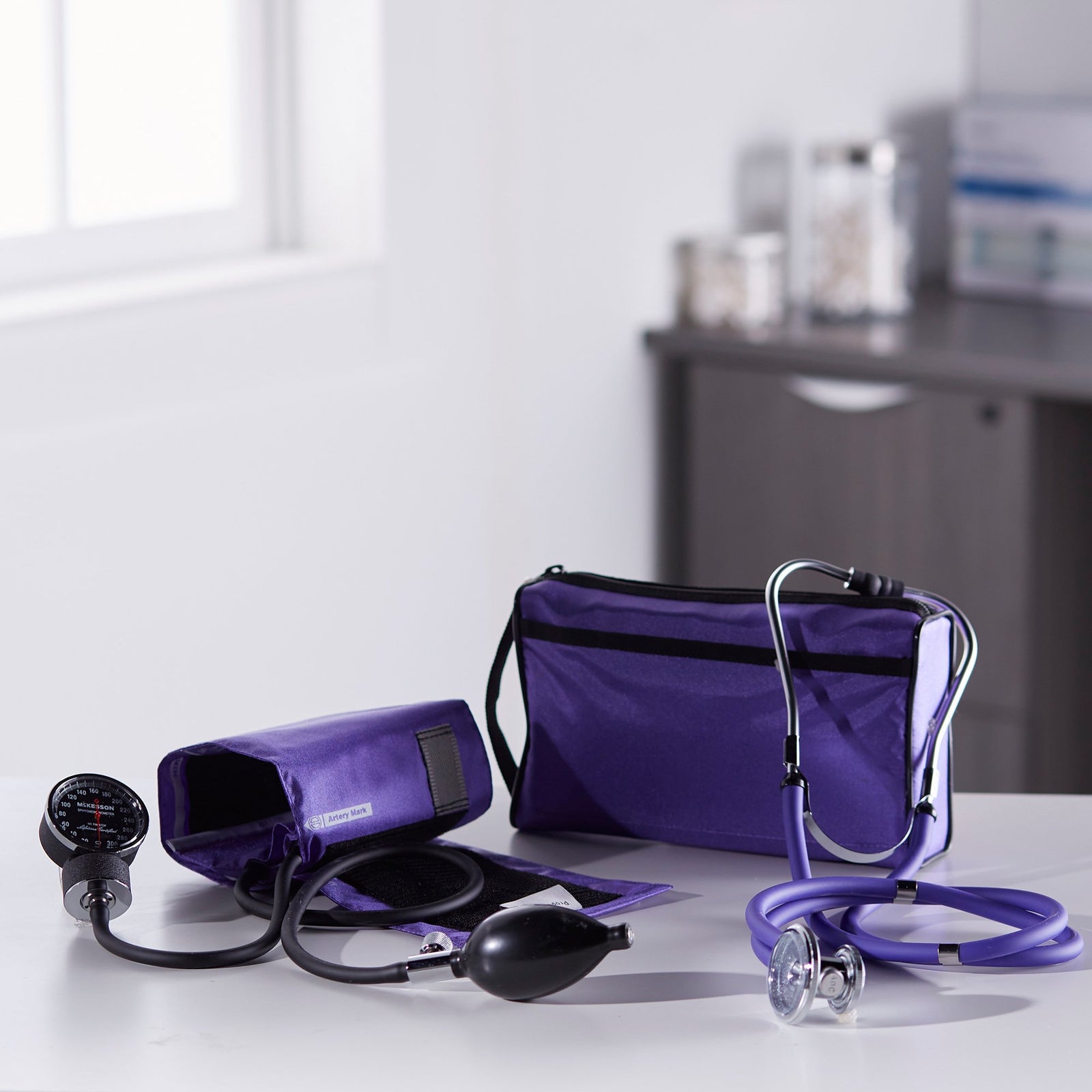 McKesson Brand Reusable Aneroid / Stethoscope Set