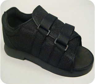 Post-Op Shoe Medium Female Black