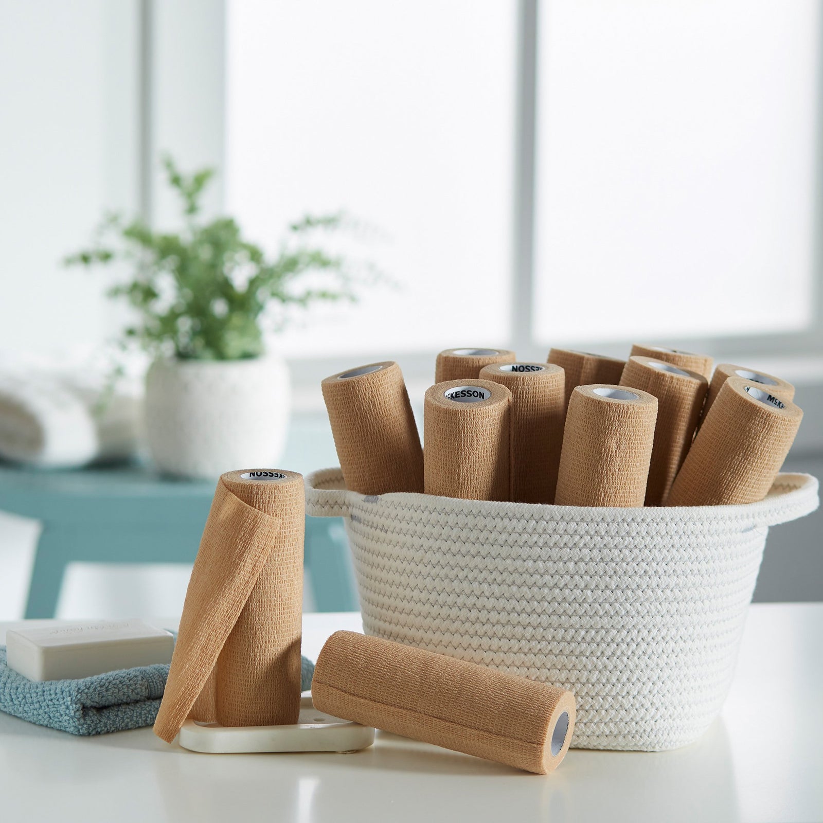 McKesson Self-adherent Closure Cohesive Bandage